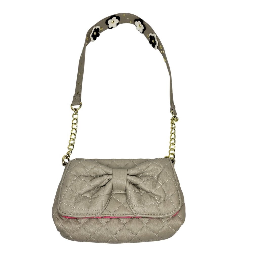 Betsey Johnson Womens Crossbody Bag Gray Quilted Diamonds 3D Floral Strap Beauti